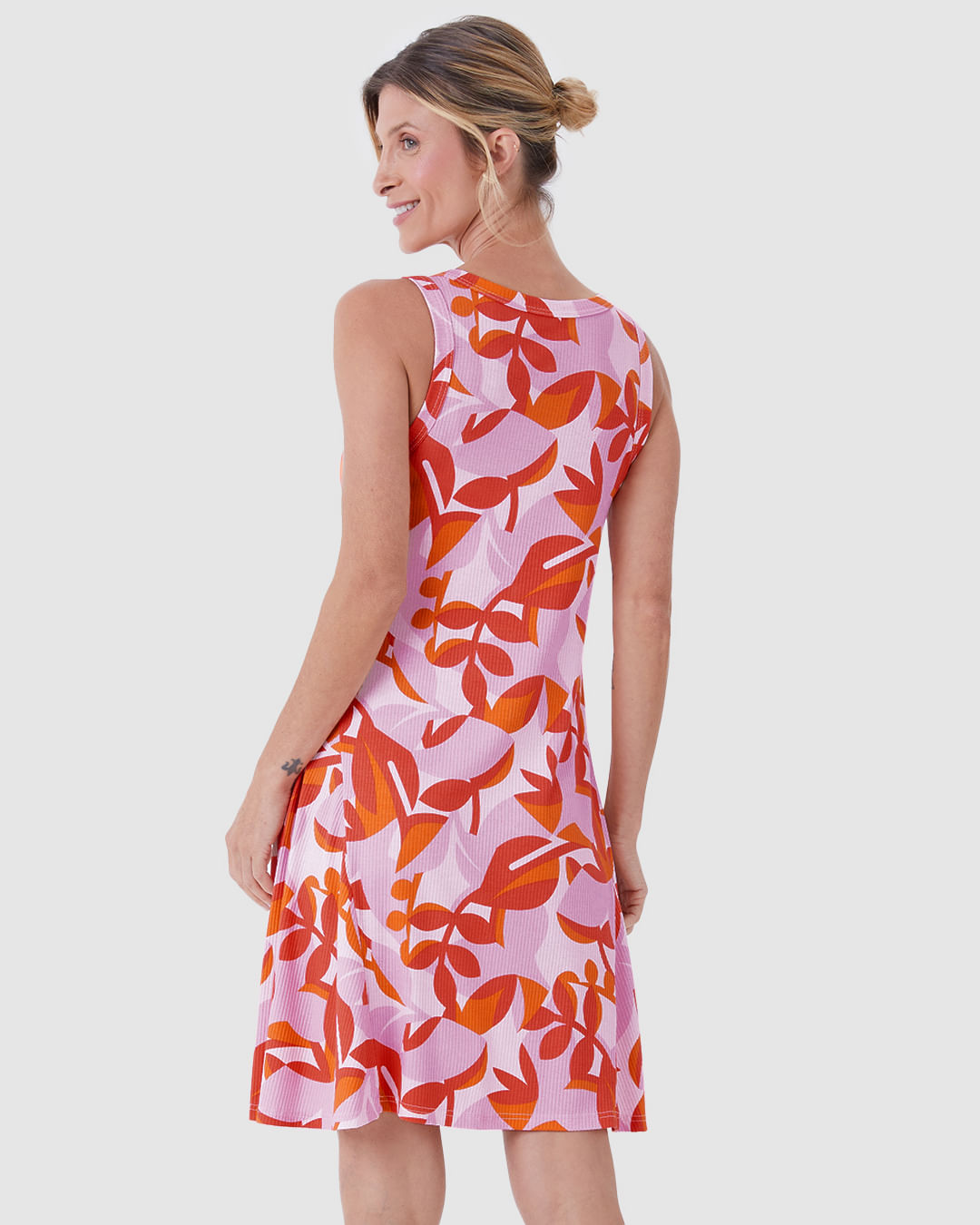 Vestido Feminino Evasê Sem Manga Estampa Folhagem Em Malha Viscose Canelada - Imagem 25