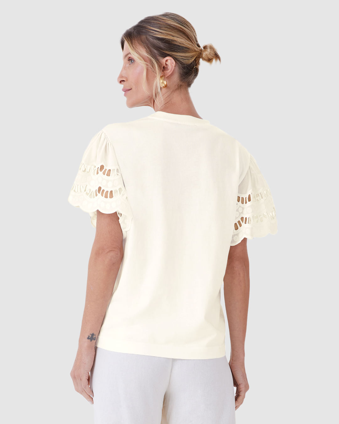 Blusa Ampla Feminina Manga Detalhe Vazado Em Algodão - Imagem 20
