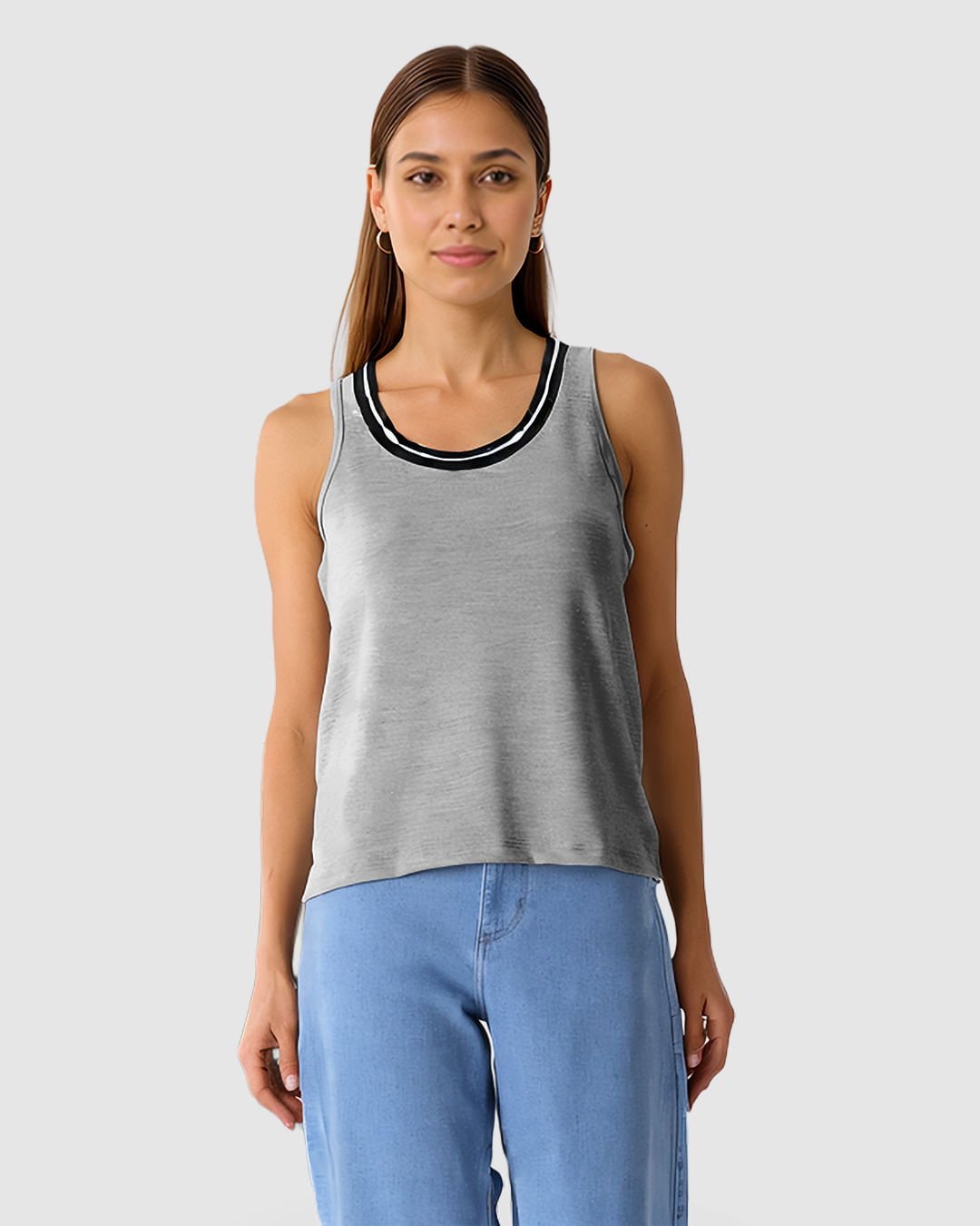 Regata Feminina Decote U Retilínea Em Moletinho De Viscose