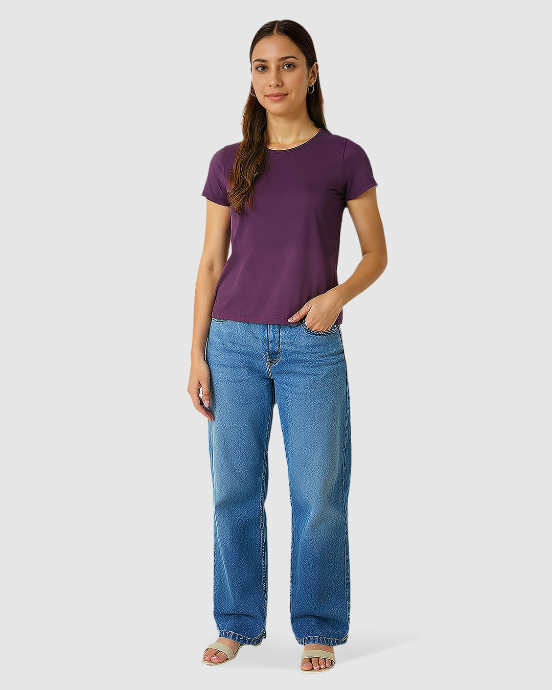 Blusa Básica Feminina Decote Redondo Manga Curta Em Malha Algodão Pima - Imagem 2