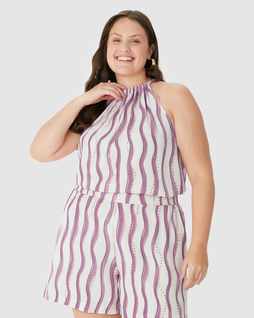 Blusa Feminina Plus Size Evasê Amarração Costas em Viscolinho Texturizado