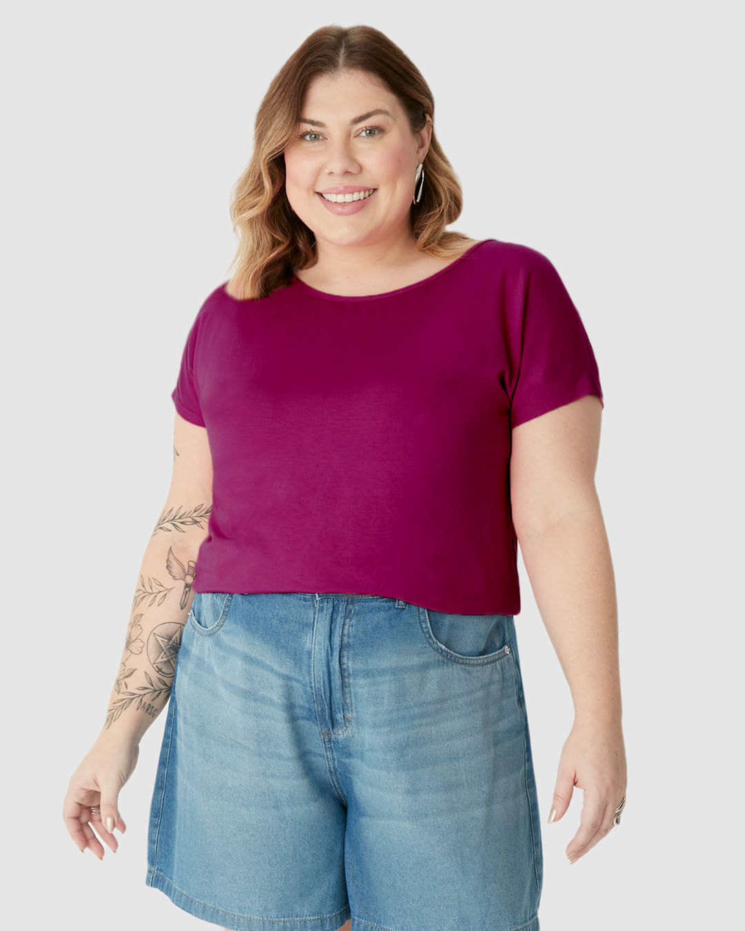 Blusa Básica Feminina Plus Size Manga Japonesa Em Viscose Stretch