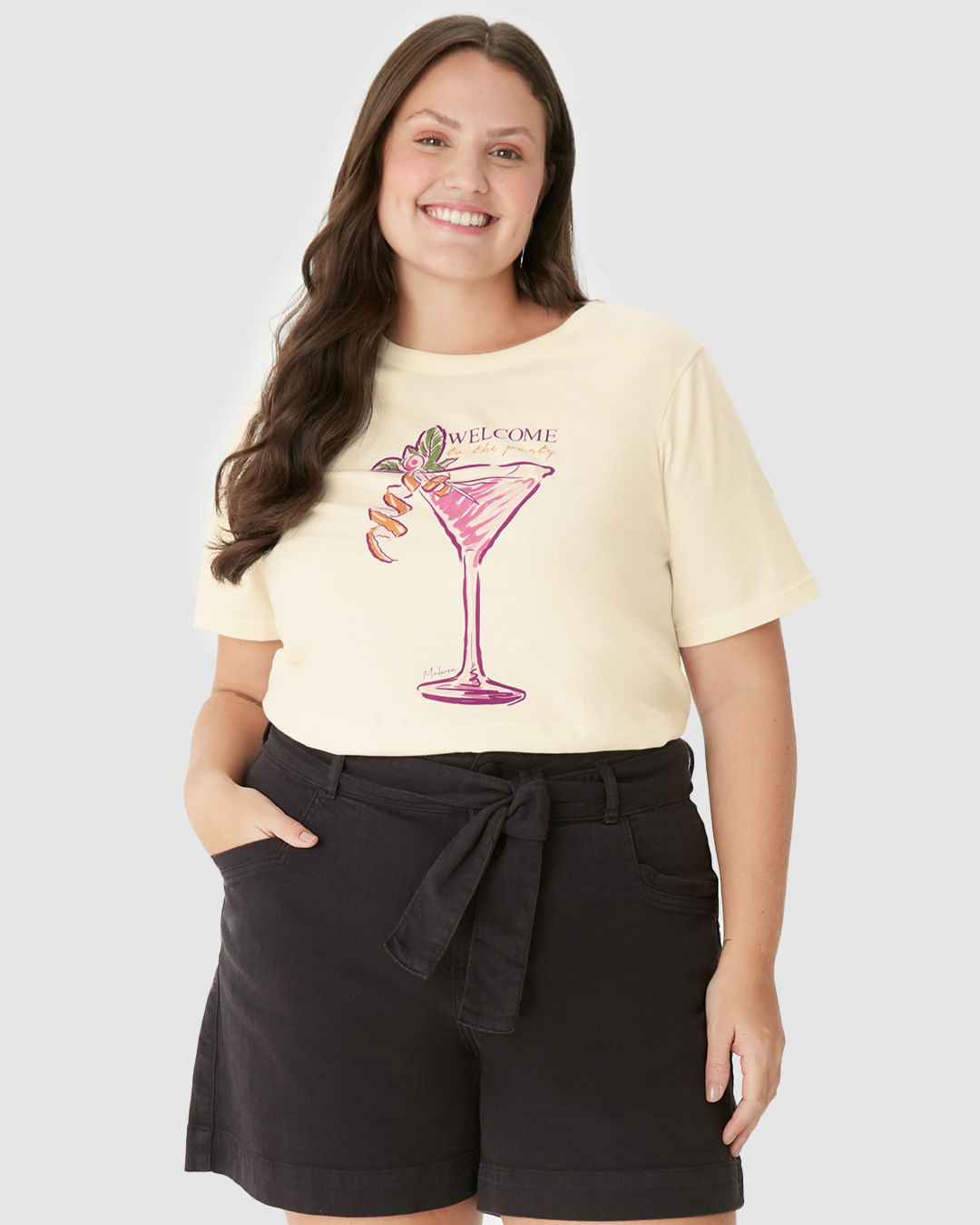 Camiseta Feminina Plus Size Estampa Welcome To The Party Em Algodão - Imagem 16