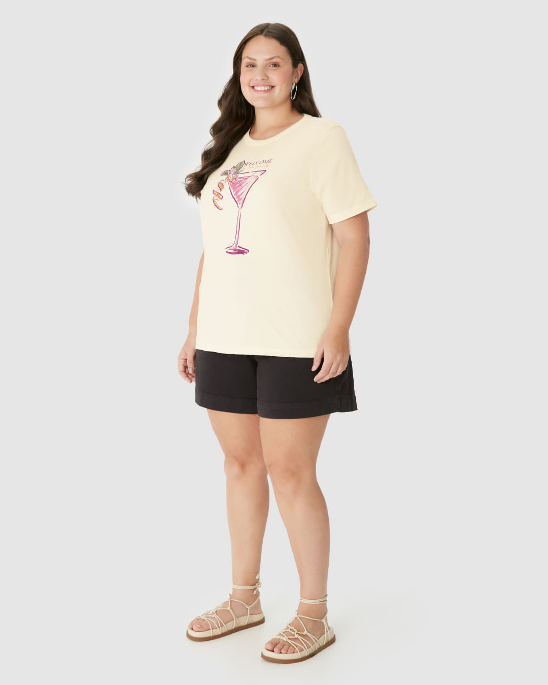 Camiseta Feminina Plus Size Estampa Welcome To The Party Em Algodão - Imagem 22