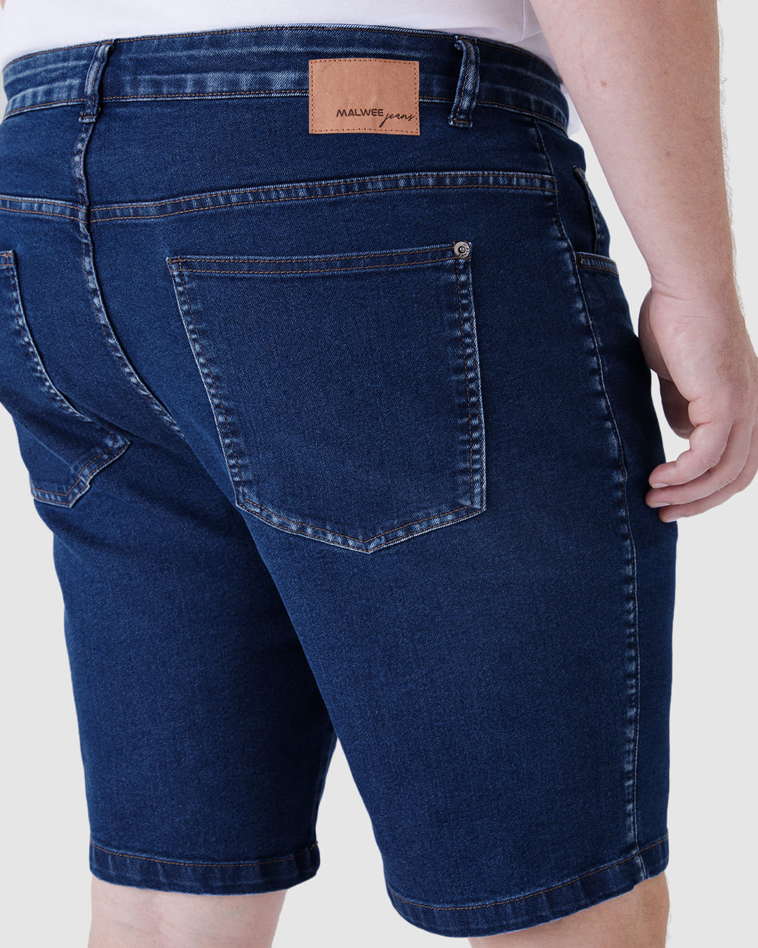 Bermuda Masculina Plus Size Tradicional Em Jeans Com Elastano - Imagem 13