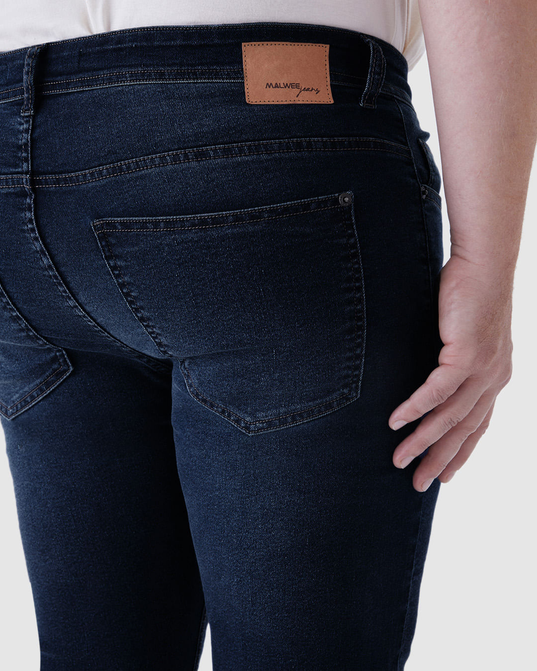 Calça Masculina Plus Size Slim Cintura Média Em Jeans Com Elastano - Imagem 3