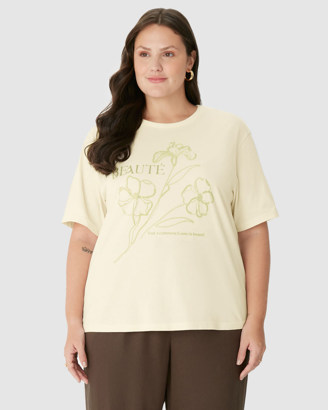 Blusa Feminina Plus Size Box Estampa Puff Alto Relevo Em Algodão - Imagem 19