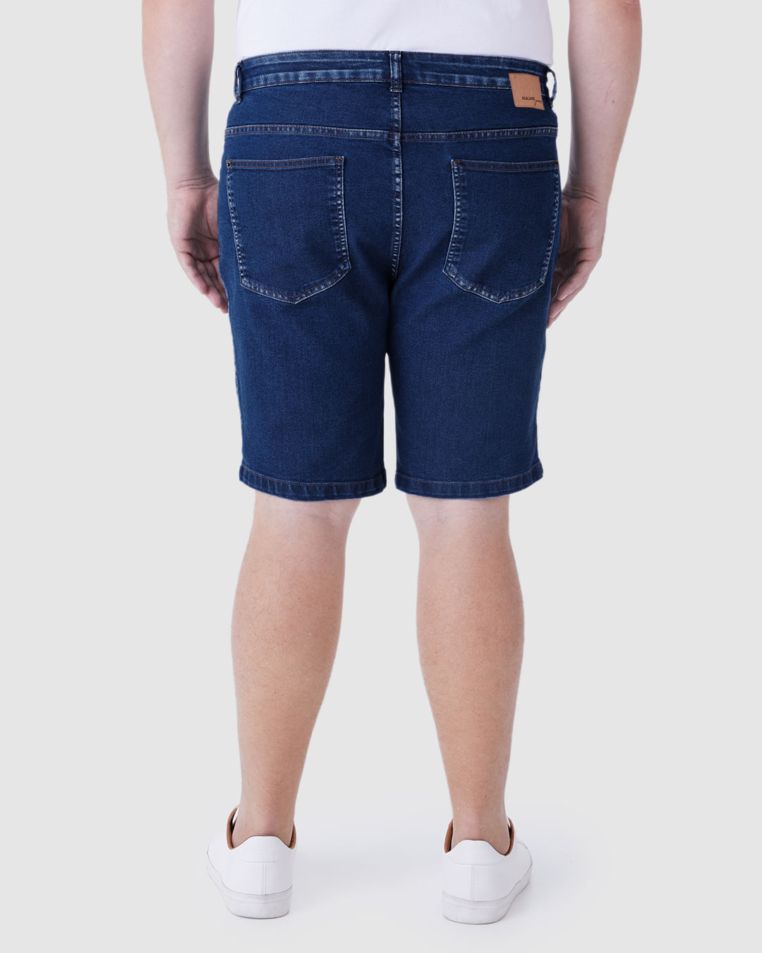 Bermuda Masculina Plus Size Tradicional Em Jeans Com Elastano - Imagem 30