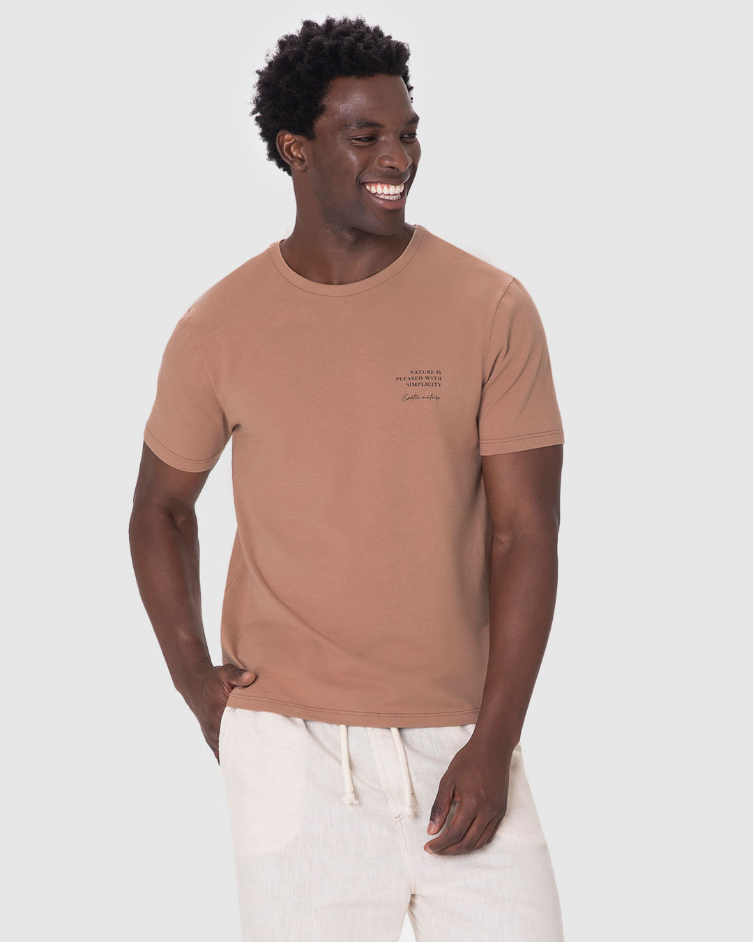 Camiseta Masculina Regular Estampa Frente E Costas Em Malha Linho
