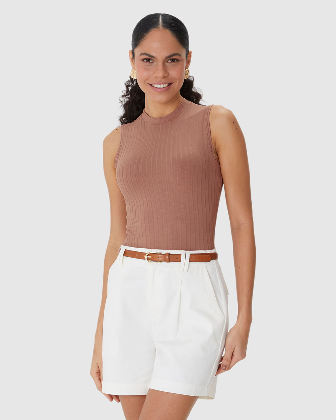 Regata Básica Feminina Justa Gola Alta Em Malha Viscose Canelada