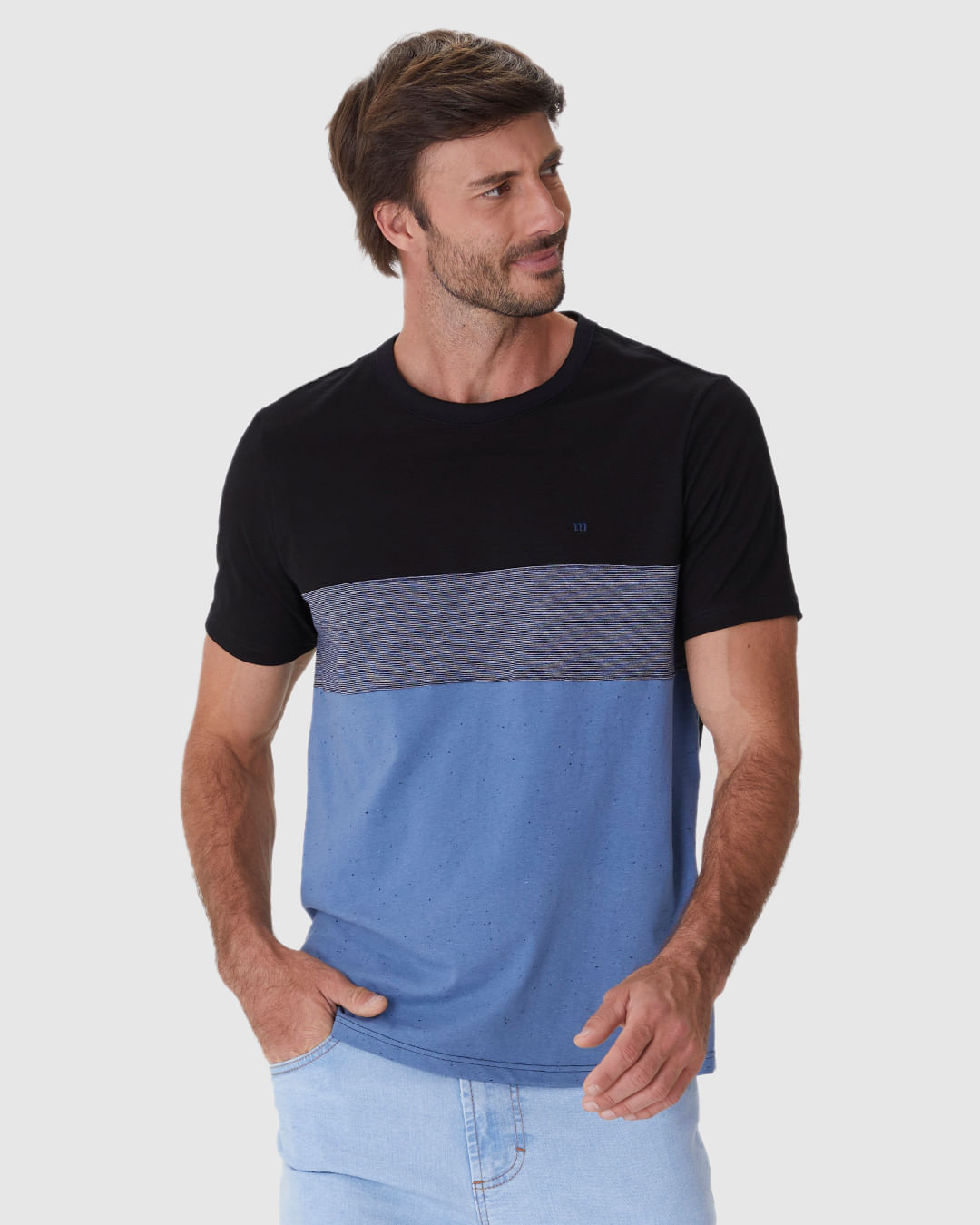 Camiseta Masculina Regular Detalhe Estampa Bicolor Em Malha Flamê - Imagem 16