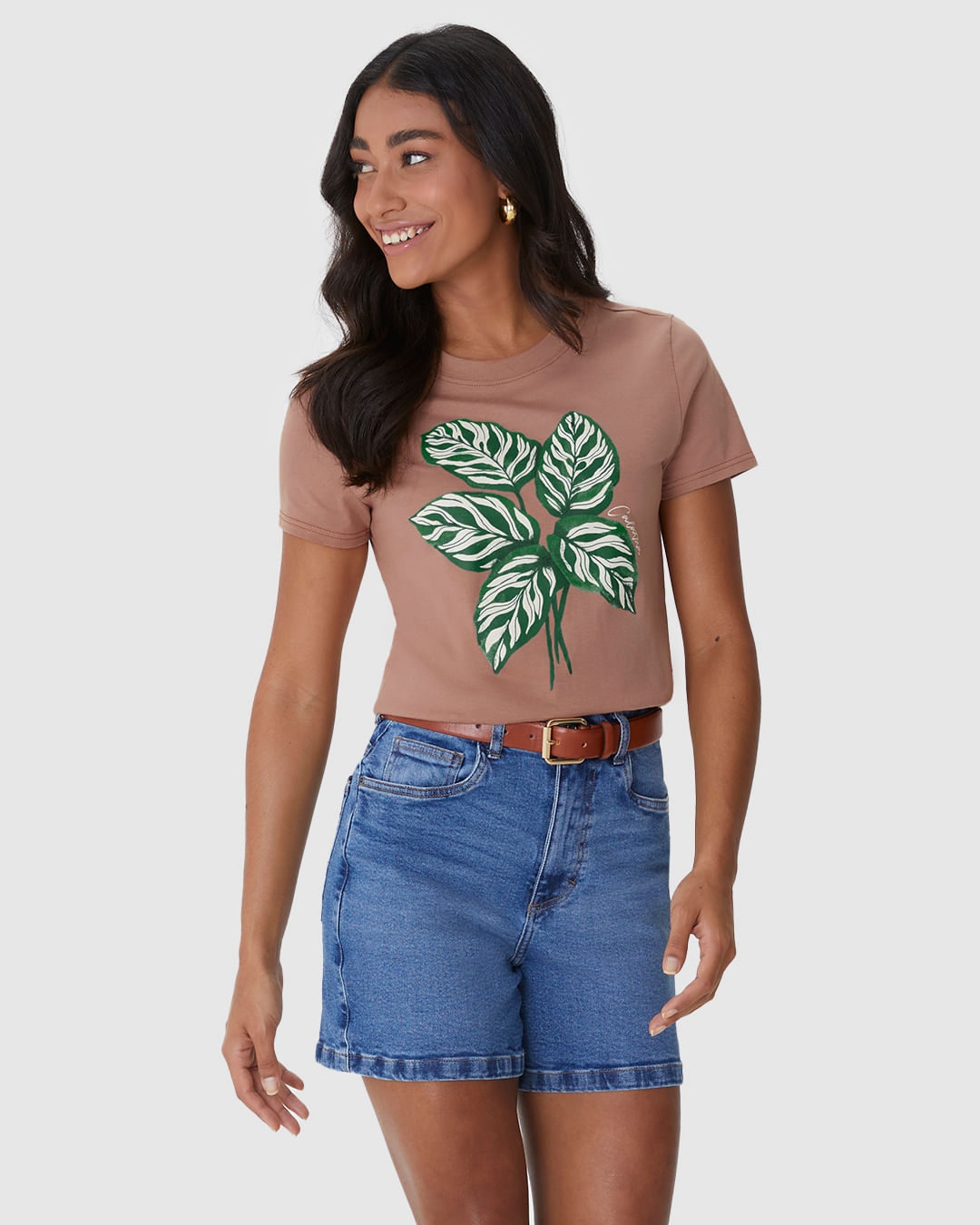 Camiseta Feminina Ilustração Frontal Especial Plantas Em Algodão - Imagem 16