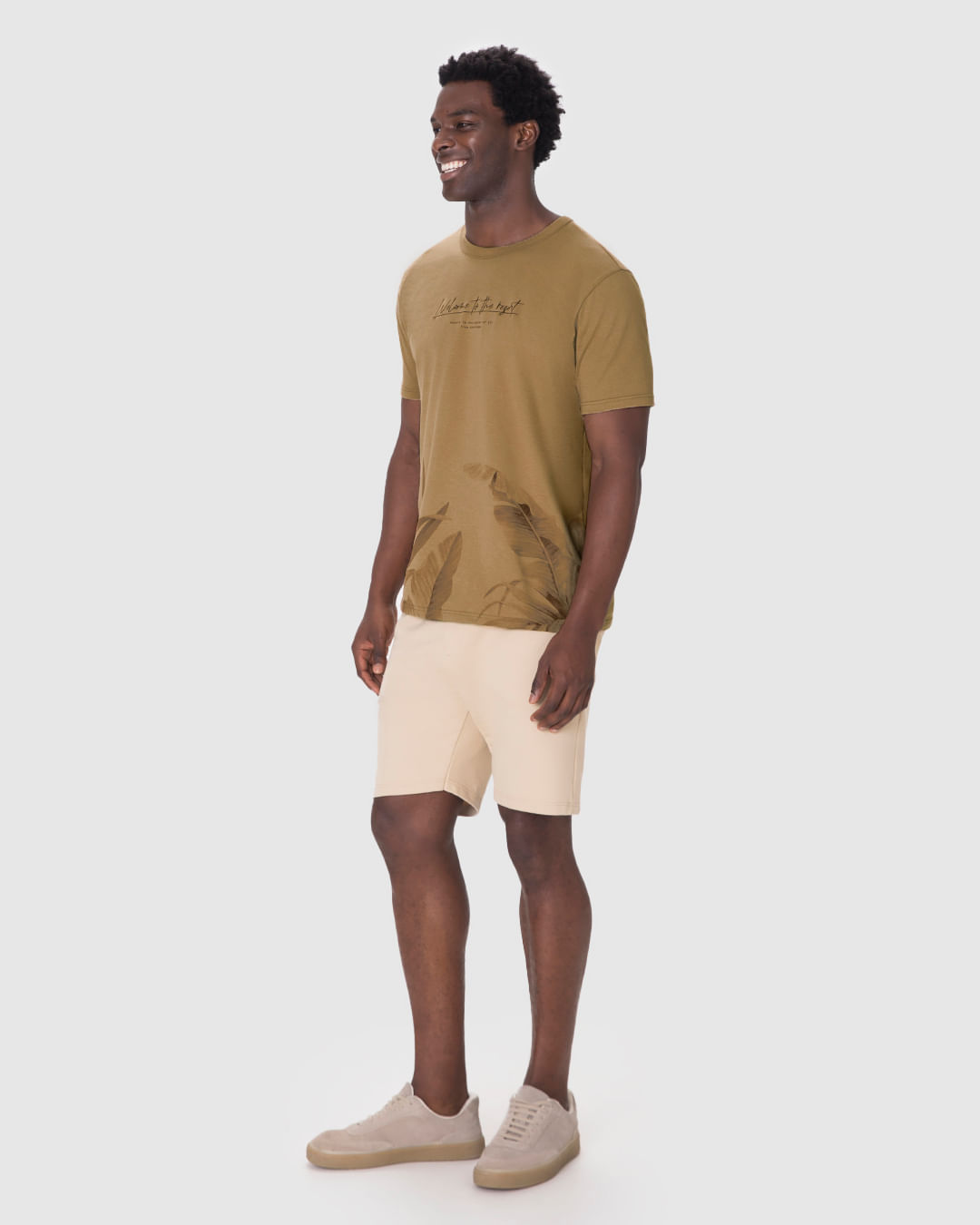 Camiseta Masculina Welcome To The Resort Estampada Em Algodão - Imagem 2