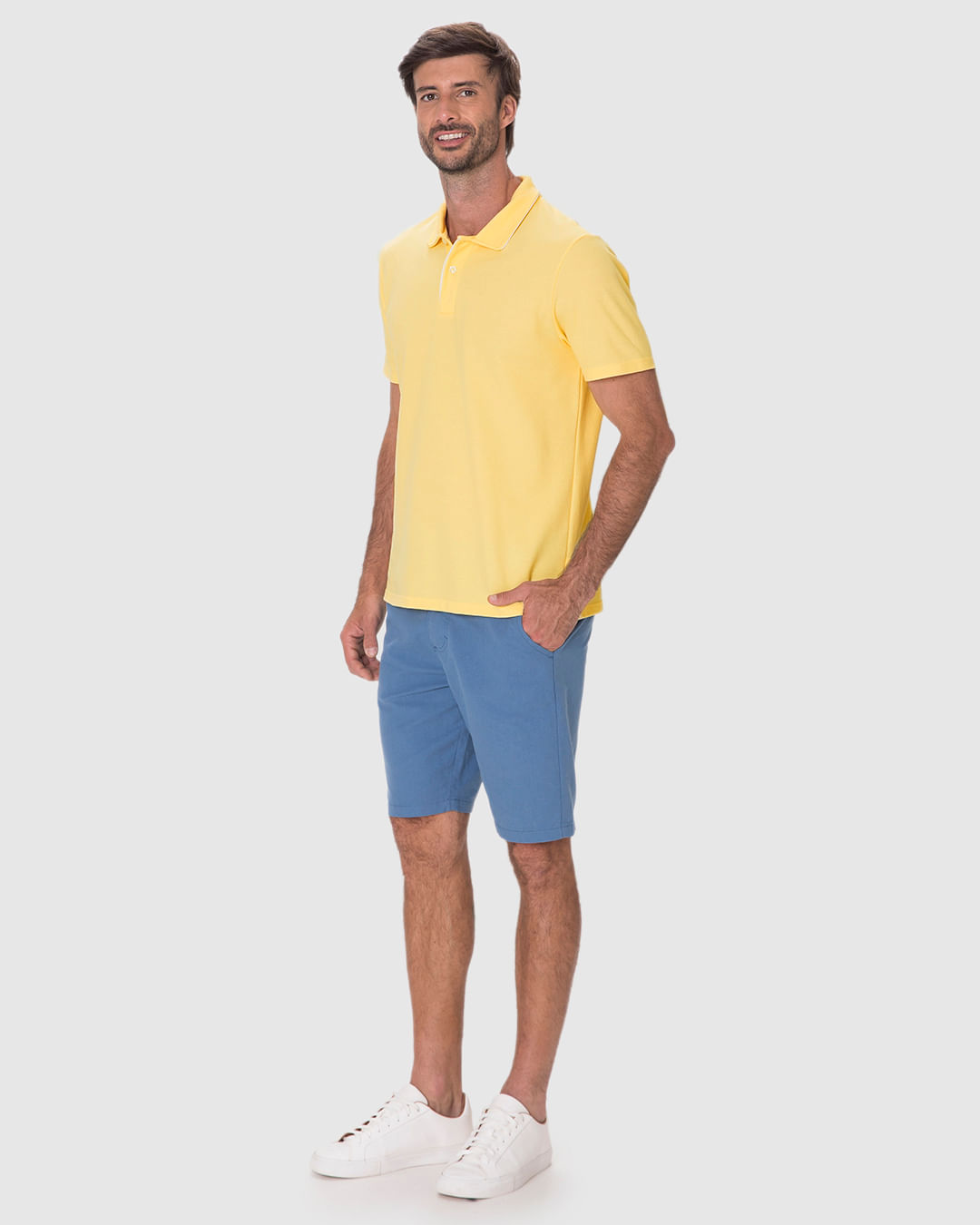 Camisa Polo Masculina Abertura Barra Lateral Em Piquet Premium - Imagem 2