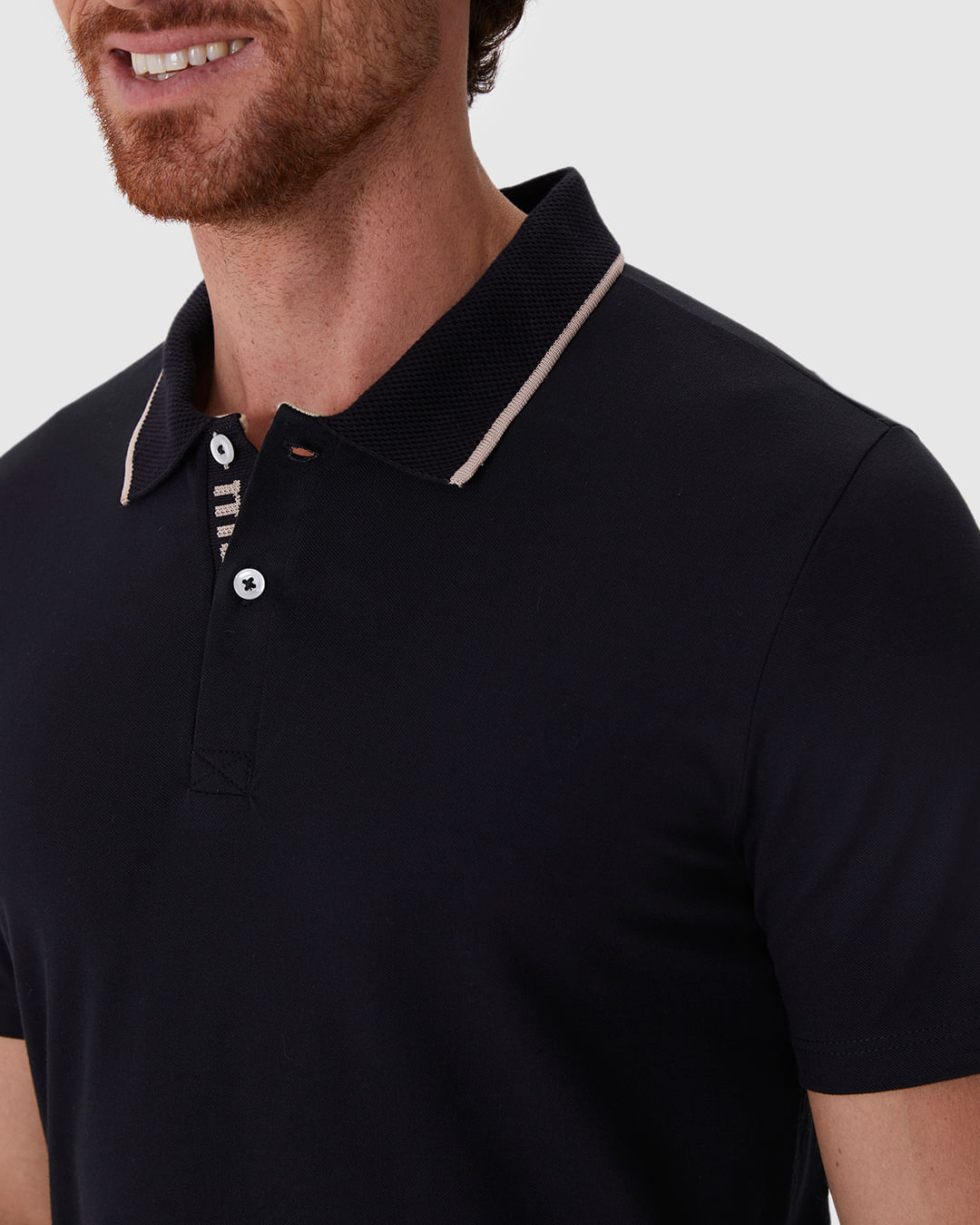 Camisa Polo Masculina Slim Peitilho Manga Curta Em Piquet Stretch - Imagem 9