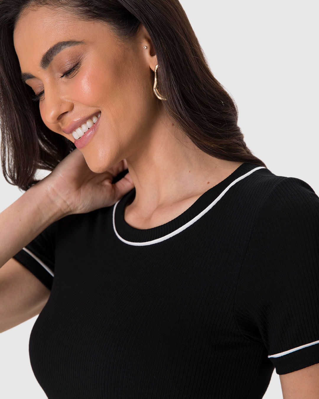 Vestido Básico Feminino Costura Contraste Em Malha Viscose Canelada - Imagem 13