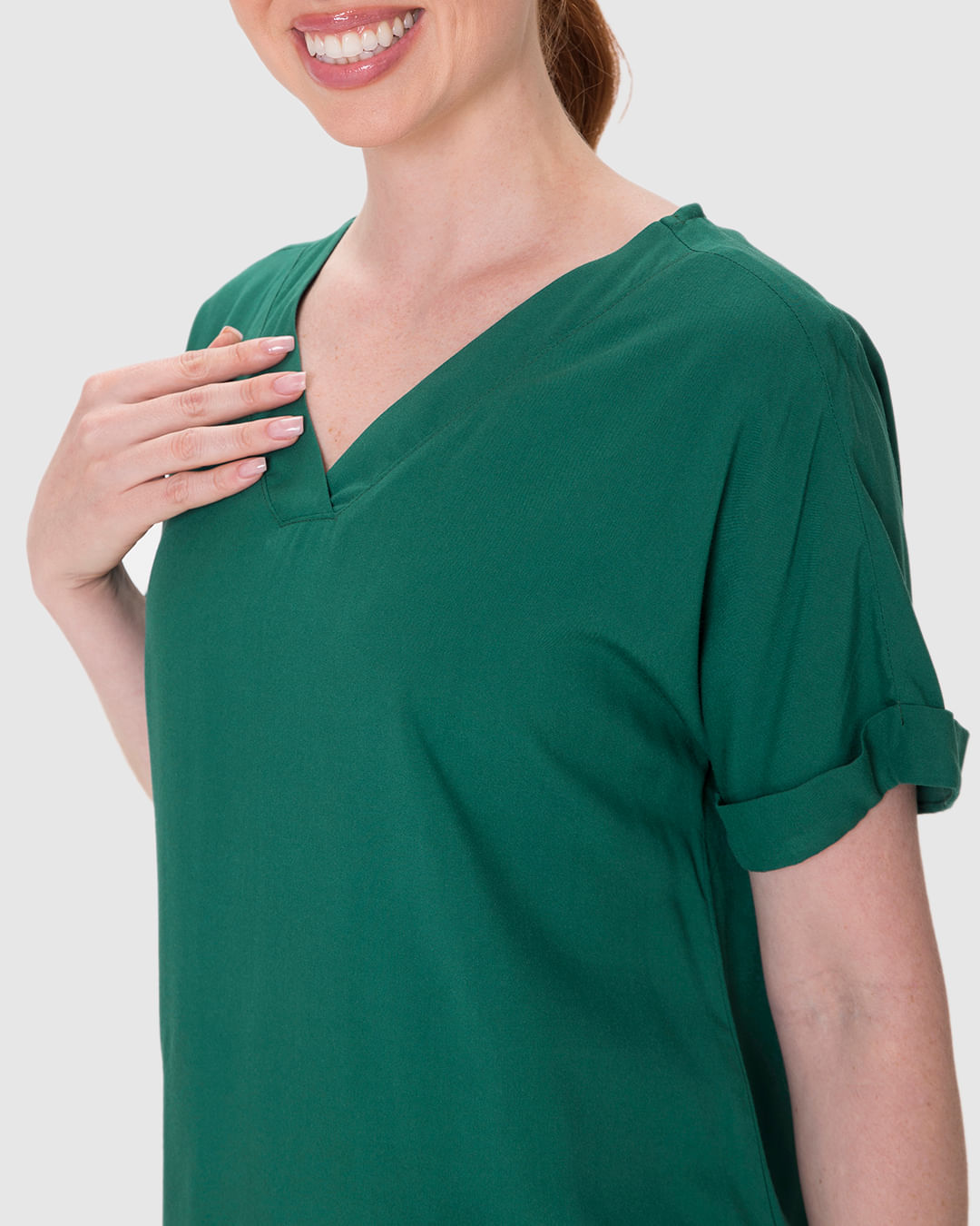 Blusa Feminina Decote V Manga Curta Dobrada Em Viscose - Imagem 18