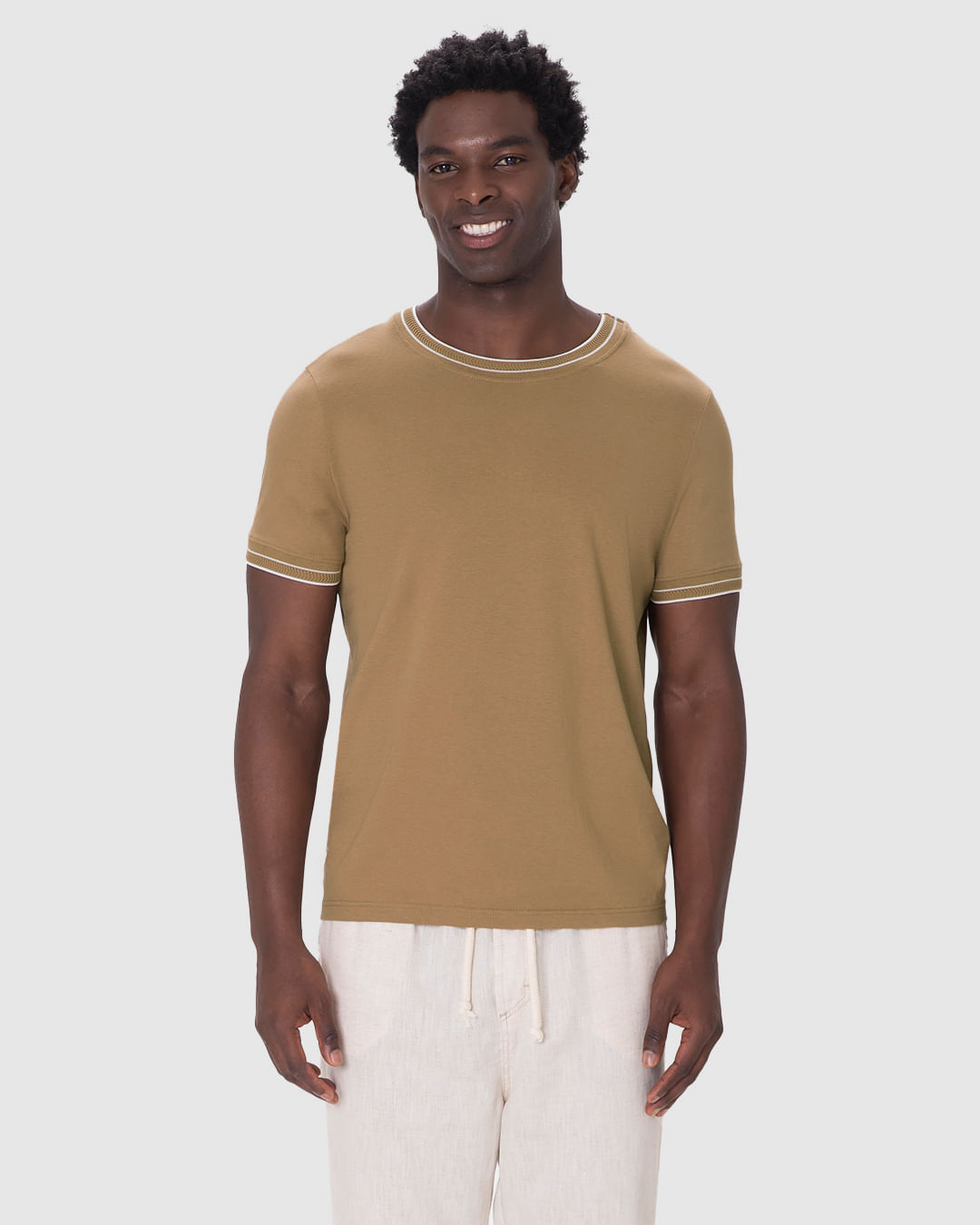 Camiseta Masculina Slim Detalhe Retilínea Costura Contraste Em Algodão - Imagem 9