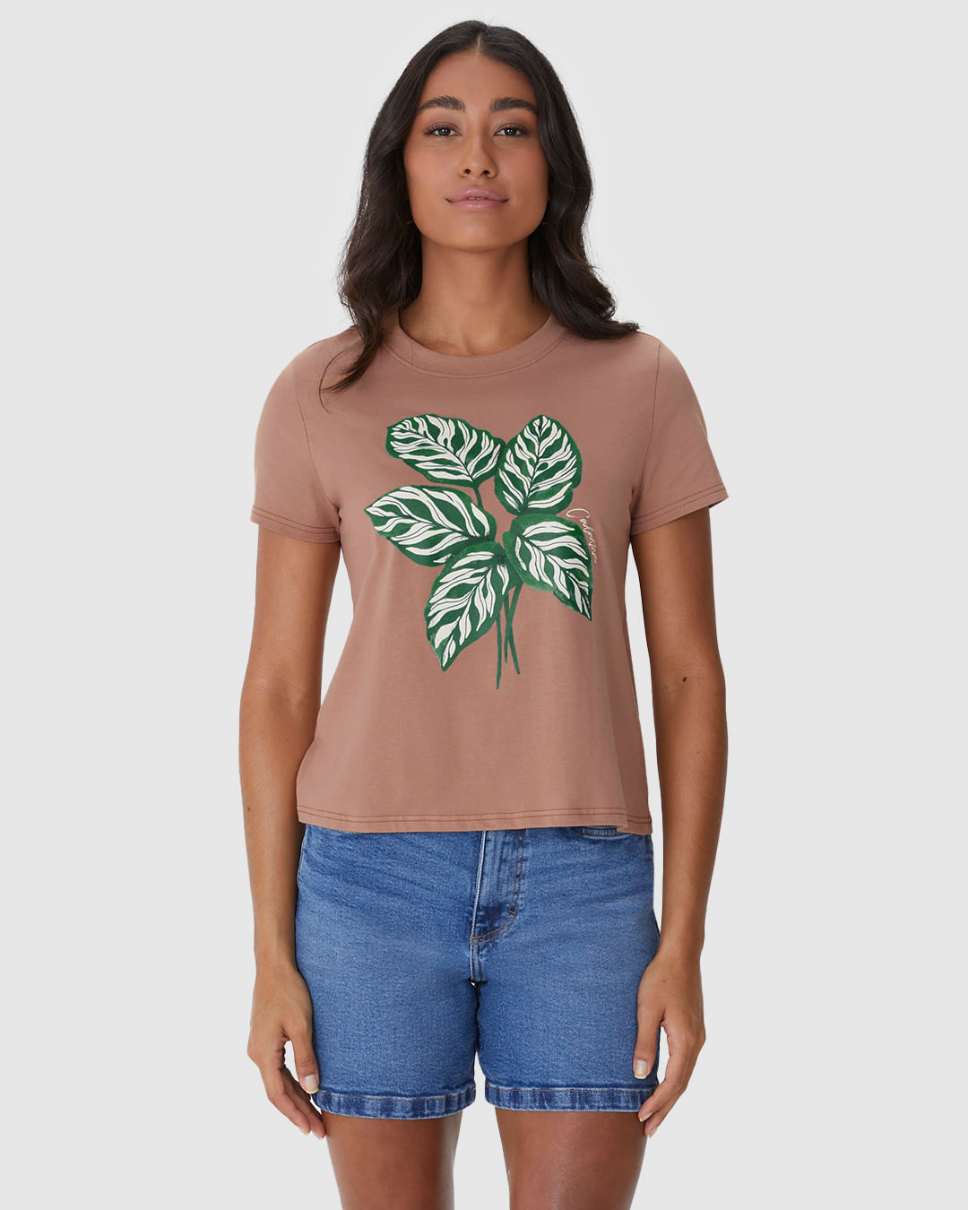 Camiseta Feminina Ilustração Frontal Especial Plantas Em Algodão - Imagem 4
