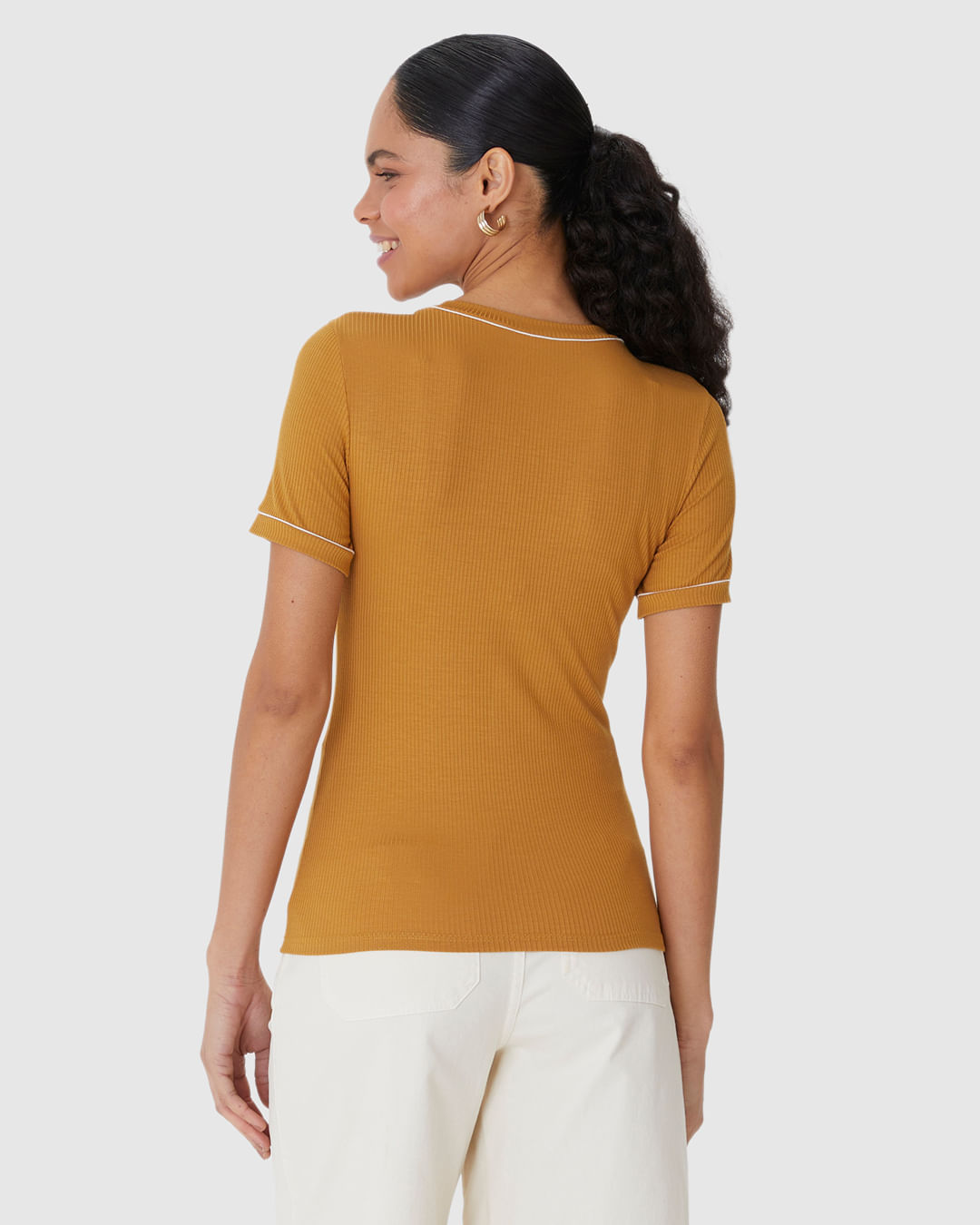 Blusa Básica Feminina Costura Contraste Em Malha Viscose Canelada - Imagem 10