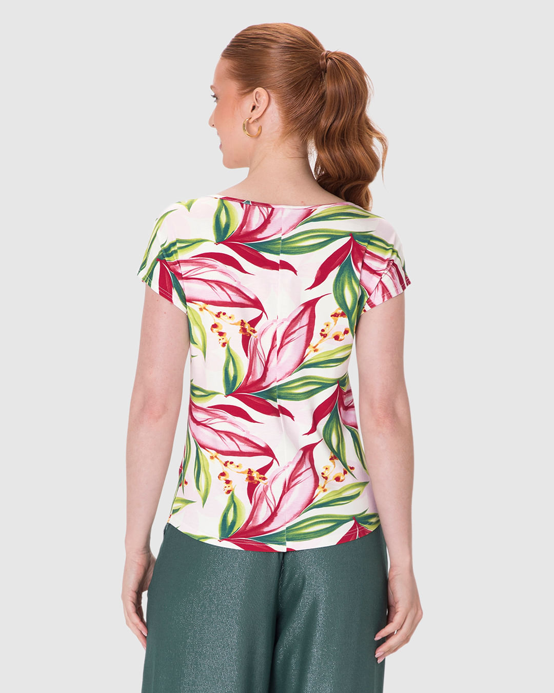 Blusa Feminina Manga Curta Estampa Digital Em Viscose Stretch - Imagem 5