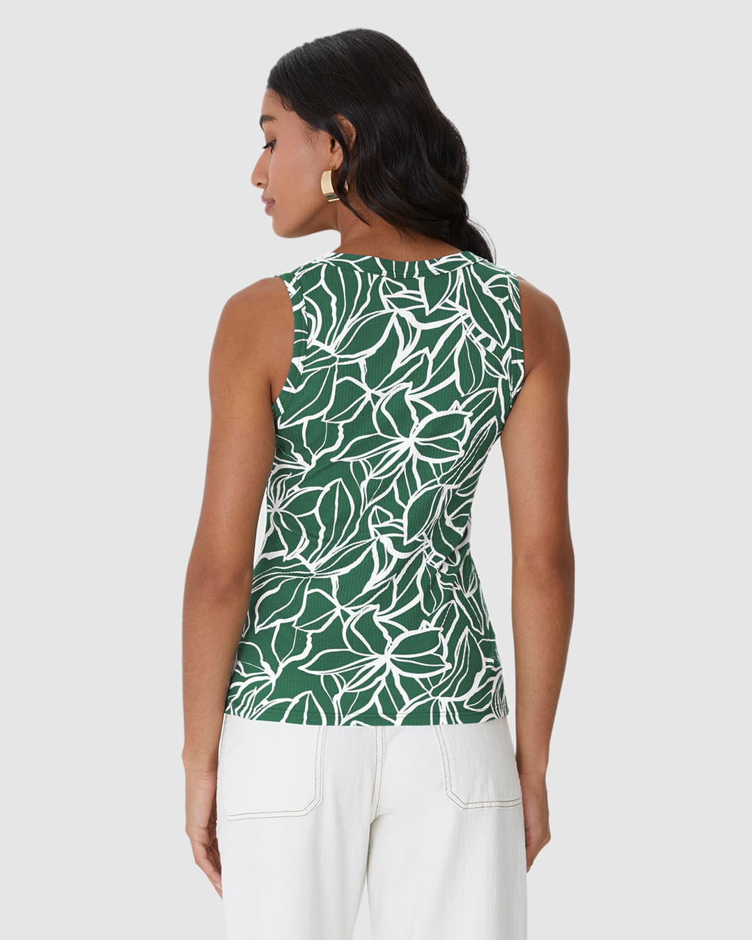 Regata Feminina Folhagem Decote V Alça Larga Em Malha Viscose Canelada - Imagem 15