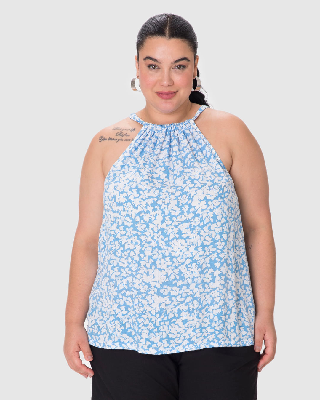 Blusa Feminina Plus Size Evasê Amarração Costas Em Viscolinho Texturizado - Imagem 24
