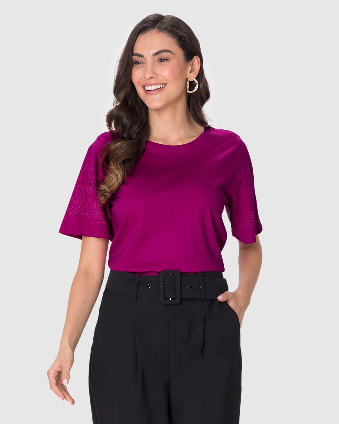 Blusa Feminina Manga Curta Com Estampa Puff Em Malha Comfy