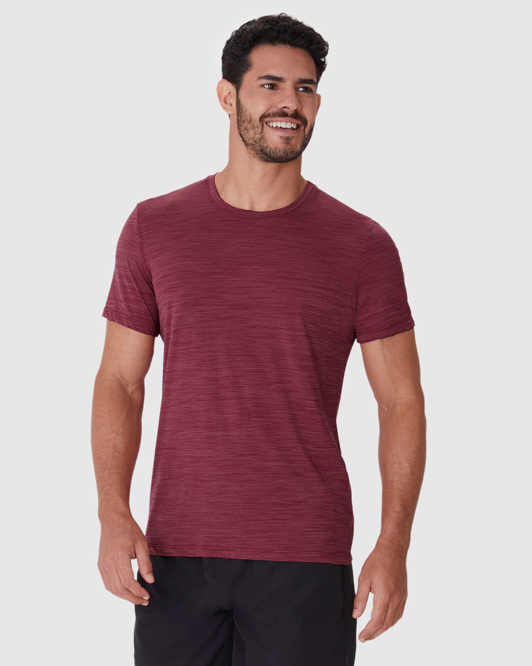 Camiseta Esportiva Masculina Com Passante Para Fone De Ouvido Malha Rajada Dry Malwee Active