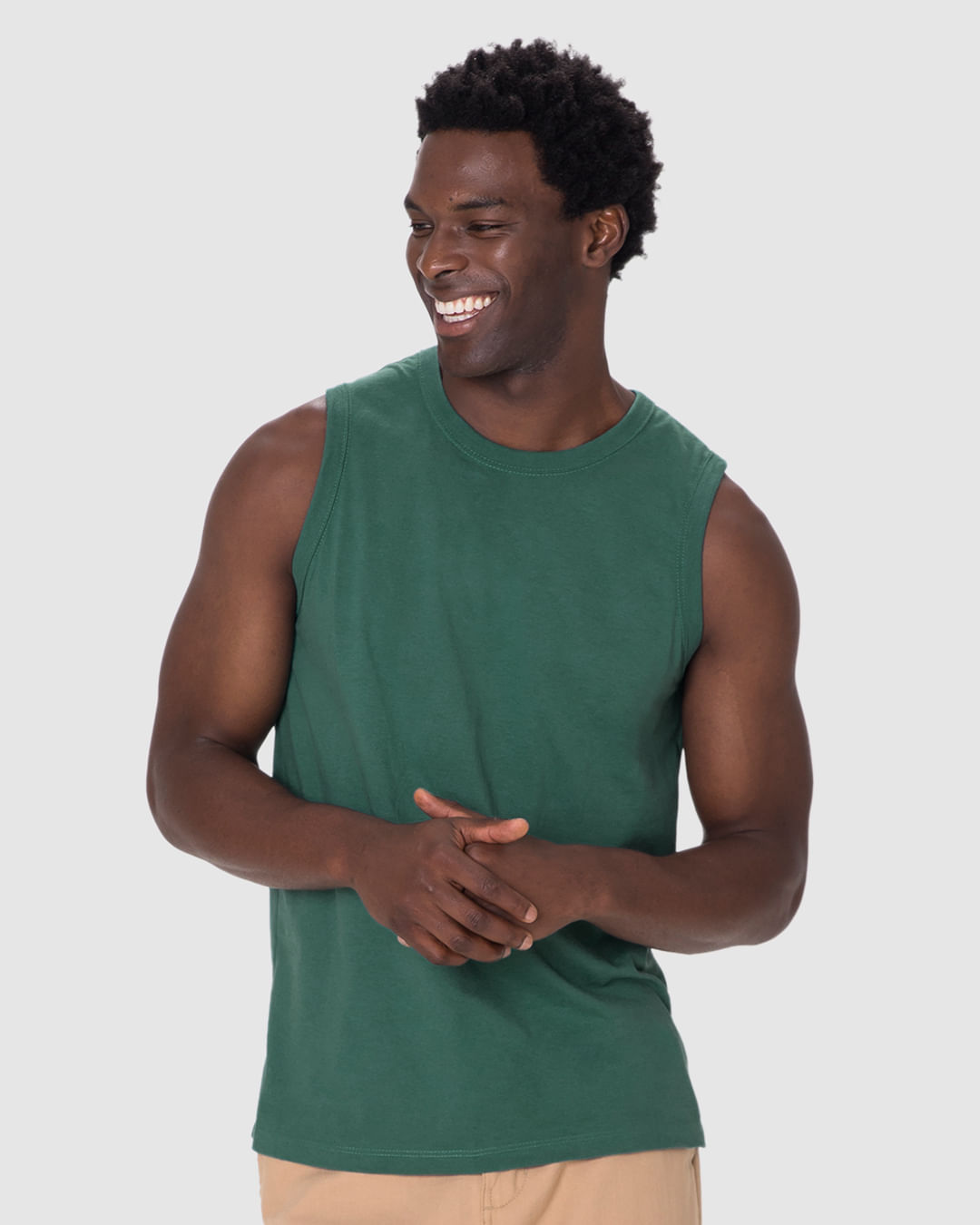 Regata Básica Masculina Cava Ajustada Em Algodão - Imagem 16