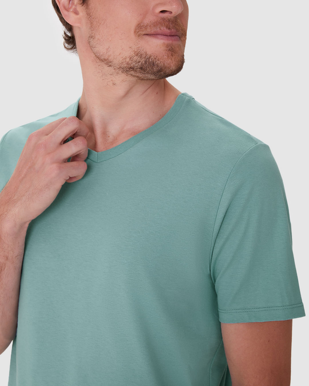 Camiseta Básica Masculina Gola V Em Algodão - Imagem 18