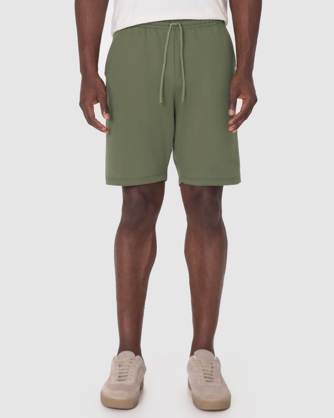 Bermuda Básica Masculina Comfort Bolso Costas Em Moletom - Imagem 9