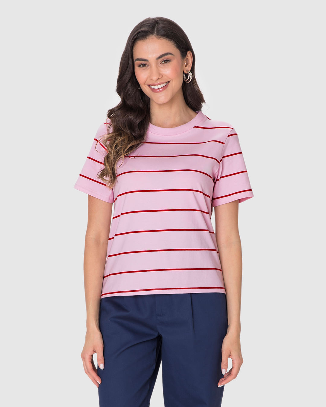 Camiseta Feminina Reta Manga Curta Em Malha Listrada - Imagem 19