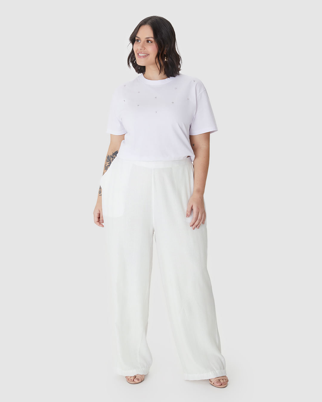 Calça Feminina Plus Size Wide Leg Bolso Faca em Viscose Lurex