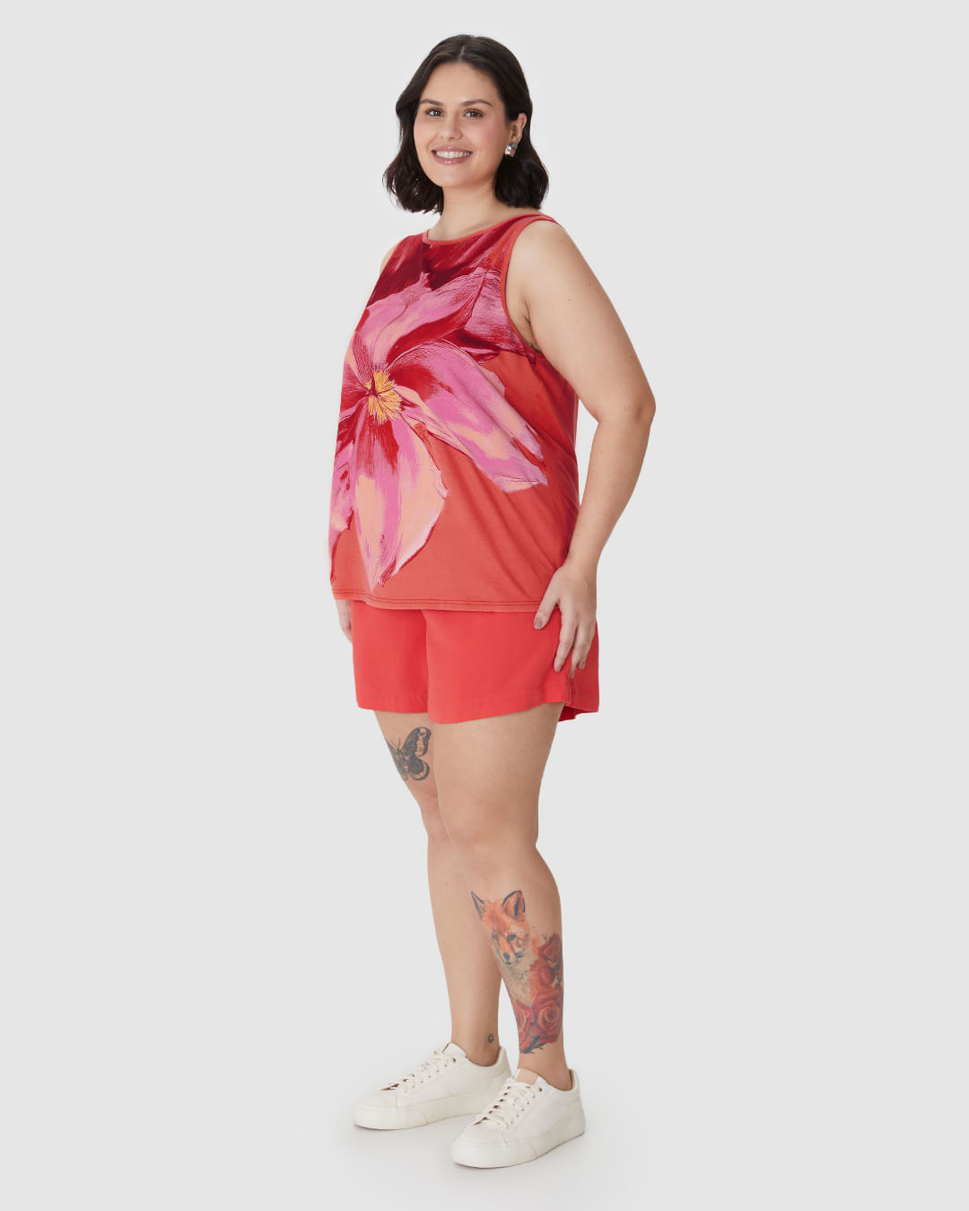 Regata Feminina Plus Size Evasê Estampada Em Malha Viscolinho Stretch - Imagem 12
