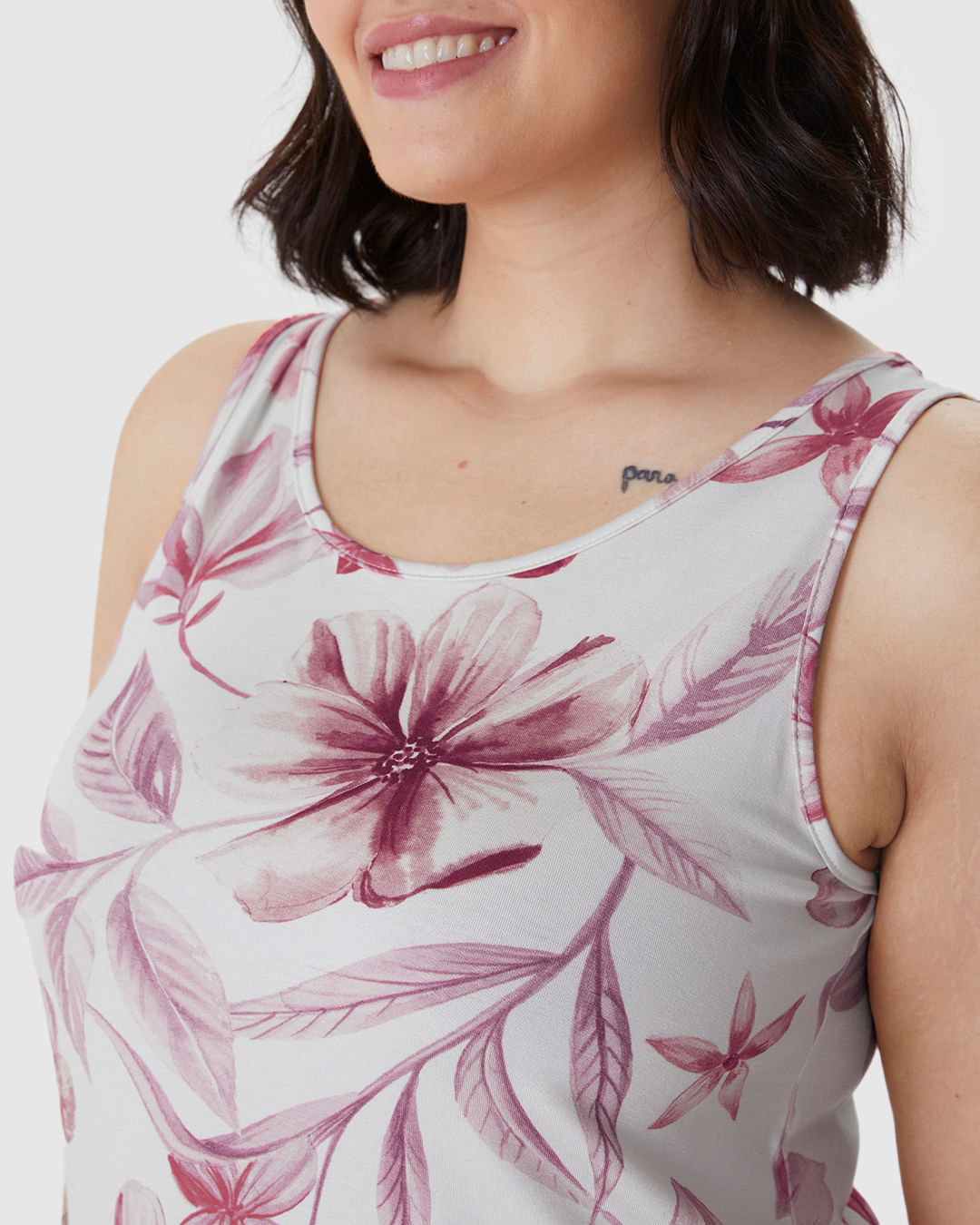 Regata Feminina Plus Size Reta Estampa Floral Em Viscose Stretch - Imagem 8