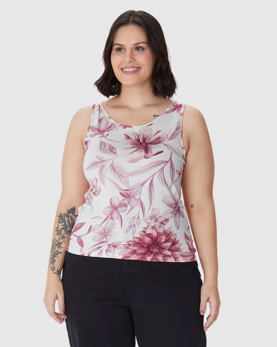 Regata Feminina Plus Size Reta Estampa Floral Em Viscose Stretch - Imagem 14