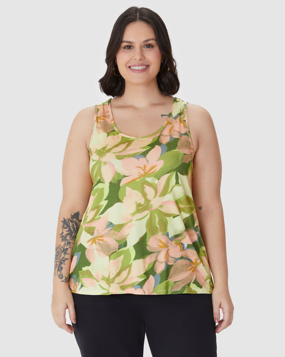 Regata Feminina Plus Size Decote U Alça Larga Em Viscose Stretch - Imagem 24