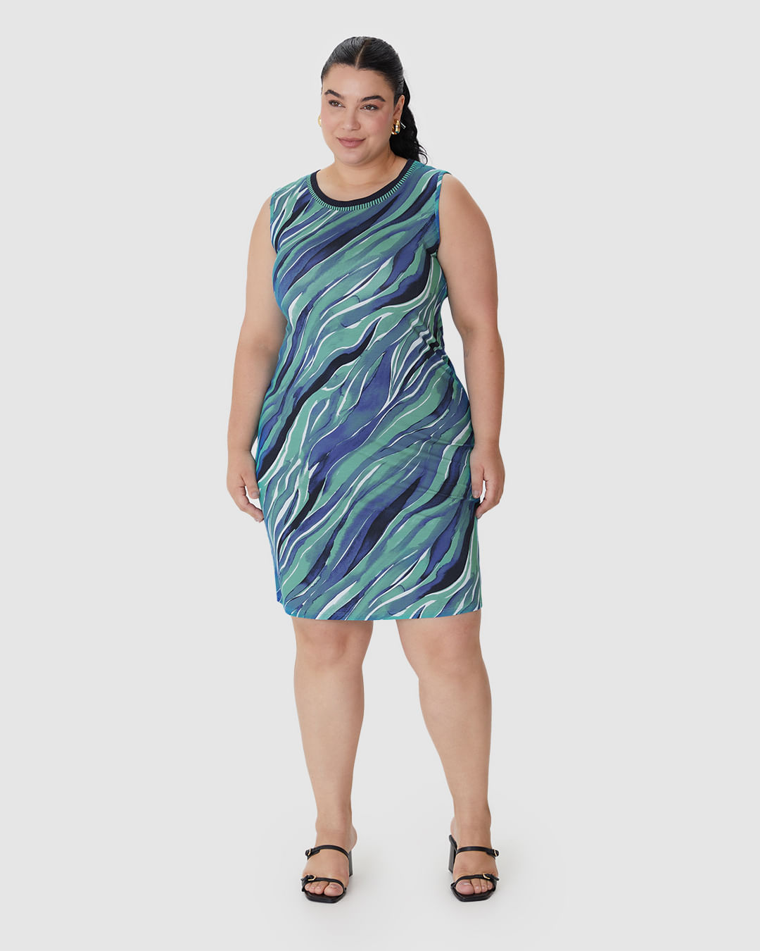 Vestido Feminino Plus Size Reto Decote Redondo Retilínea Em Viscose Stretch - Imagem 4