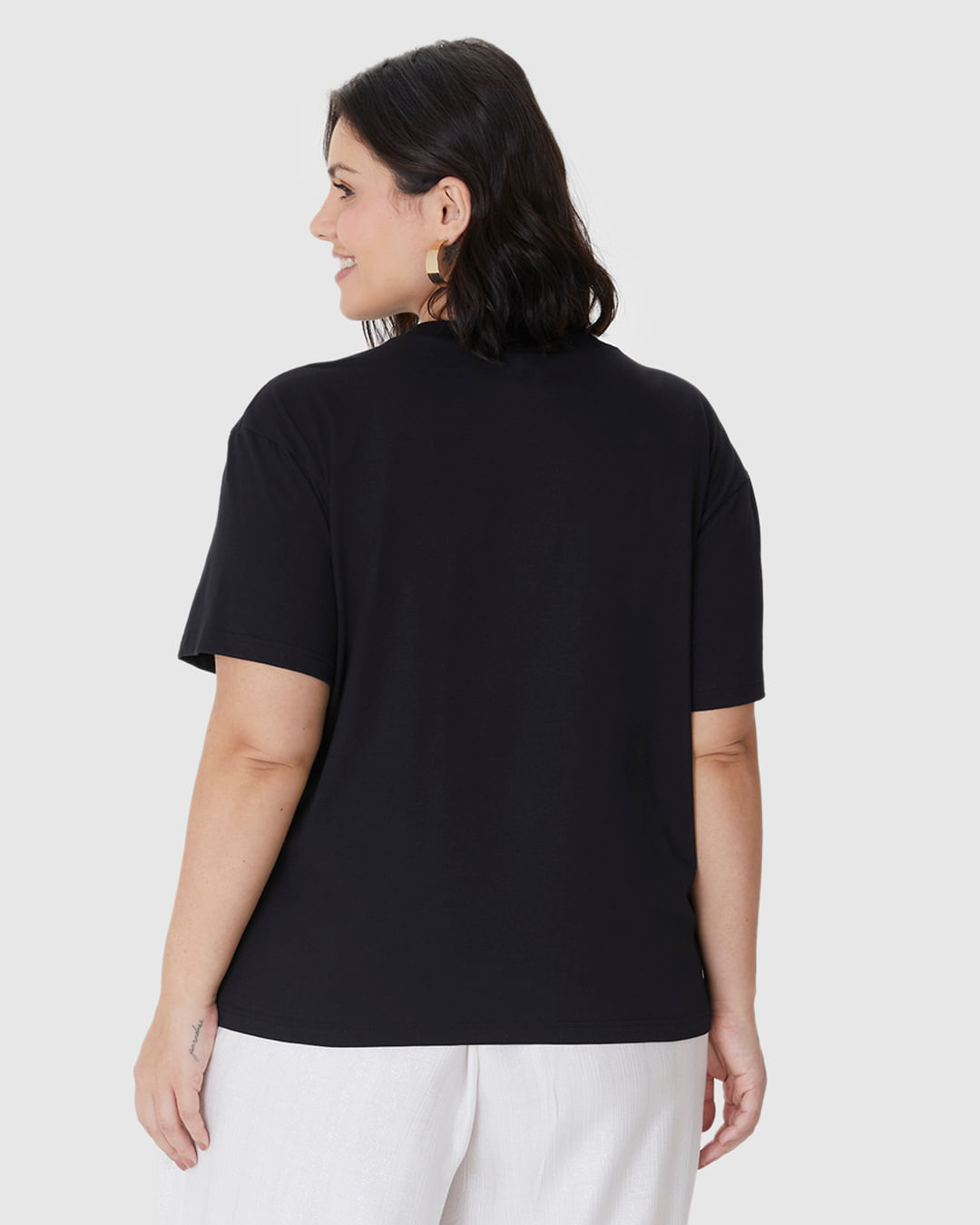 Camiseta Feminina Plus Size Box Aplique Rebite Com Strass Em Algodão - Imagem 5