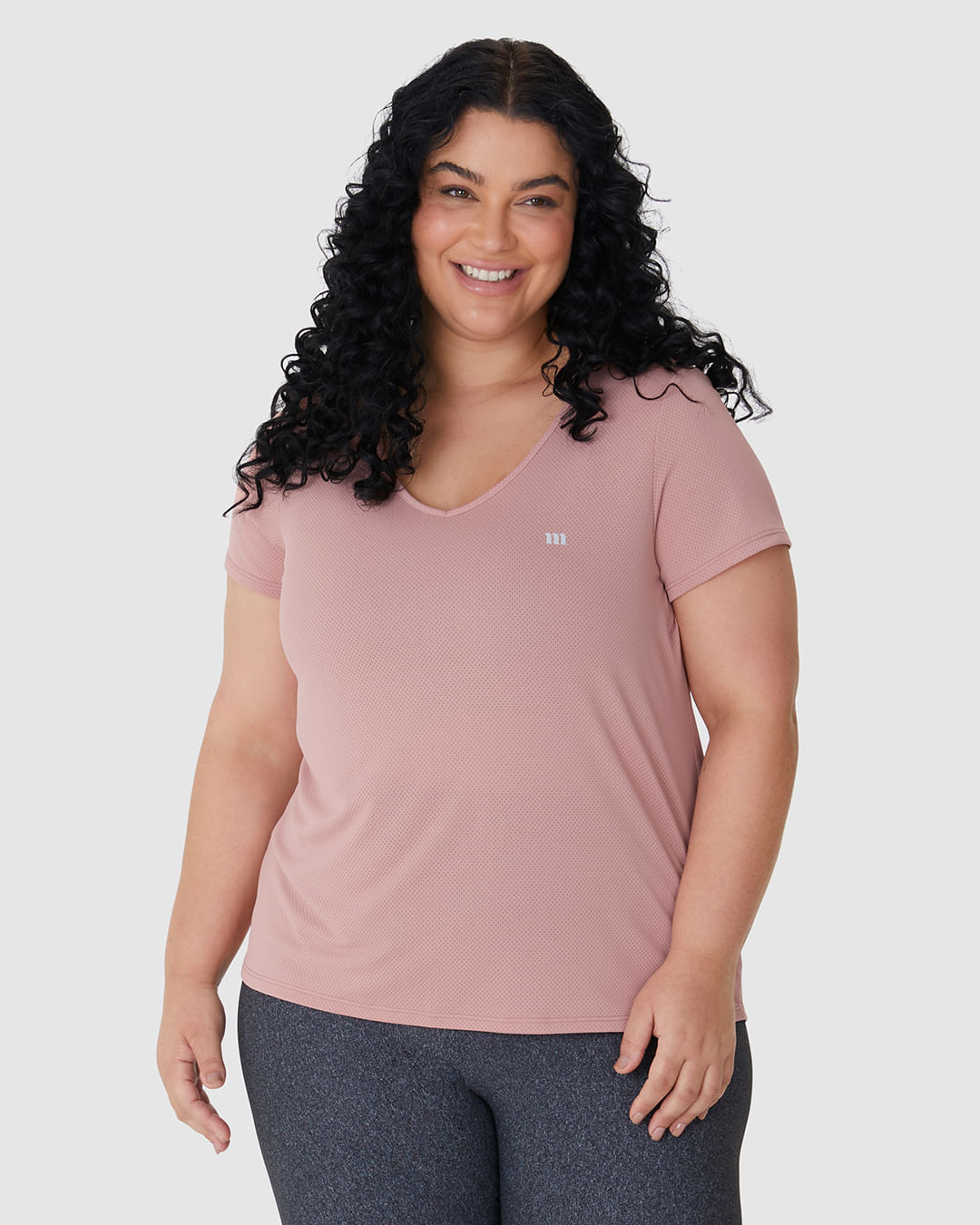 Blusa Feminina Plus Size Esportiva Mullet Em Malha Microfuros Dry Malwee Active