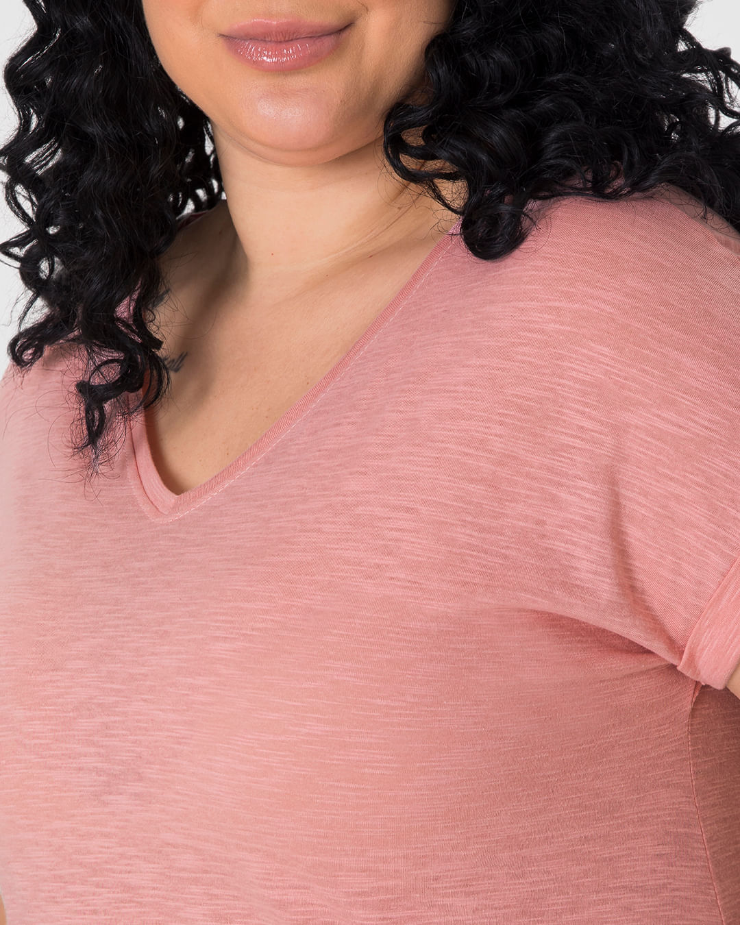 Blusa Feminina Plus Size Mullet Decote V Manga Curta Em Malha Rajada - Imagem 8