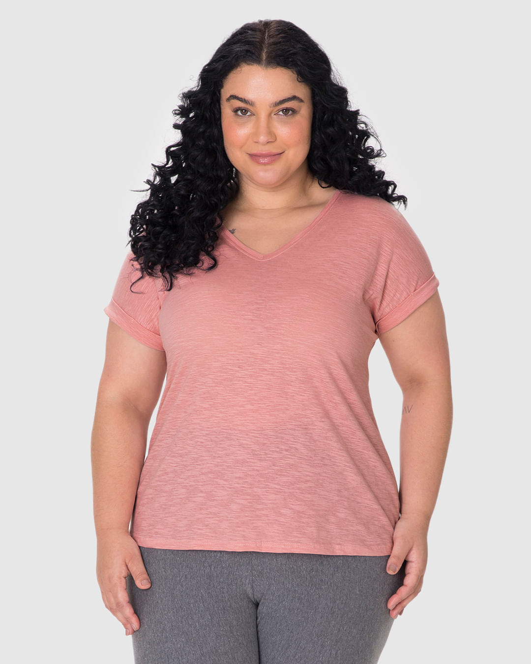 Blusa Feminina Plus Size Mullet Decote V Manga Curta Em Malha Rajada - Imagem 19