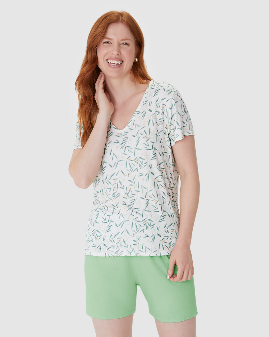 Pijama Curto Feminino Blusa Decote V Estampada Em Viscose Stretch - Imagem 13