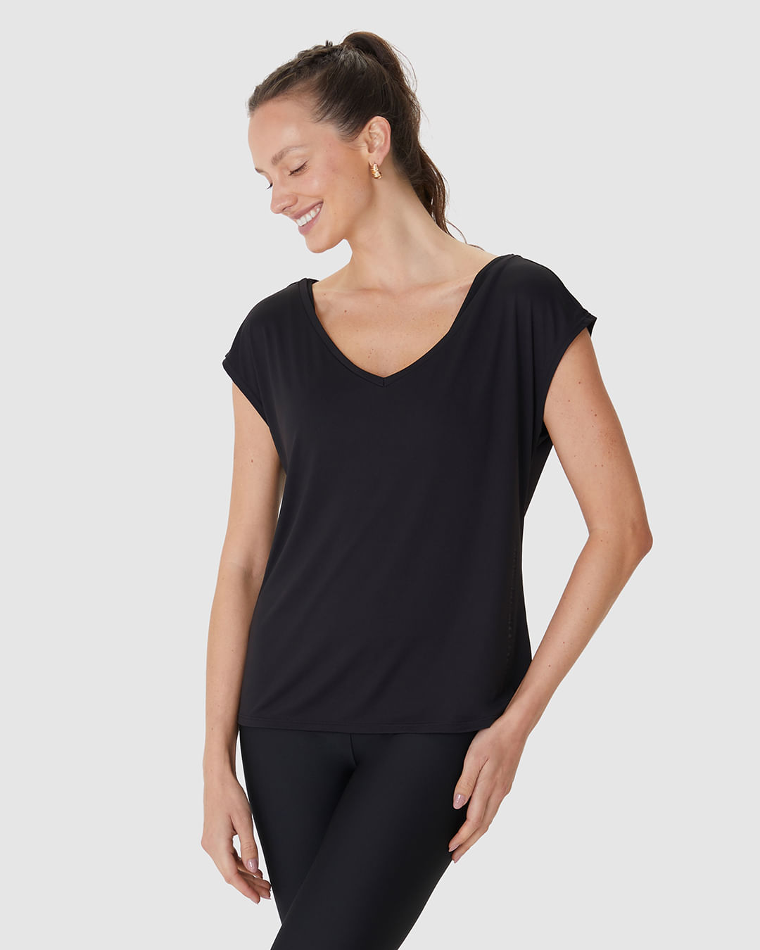 Blusa Esportiva Feminina Living On The Move Em Malha Dry E Proteção UV50+ Malwee Active