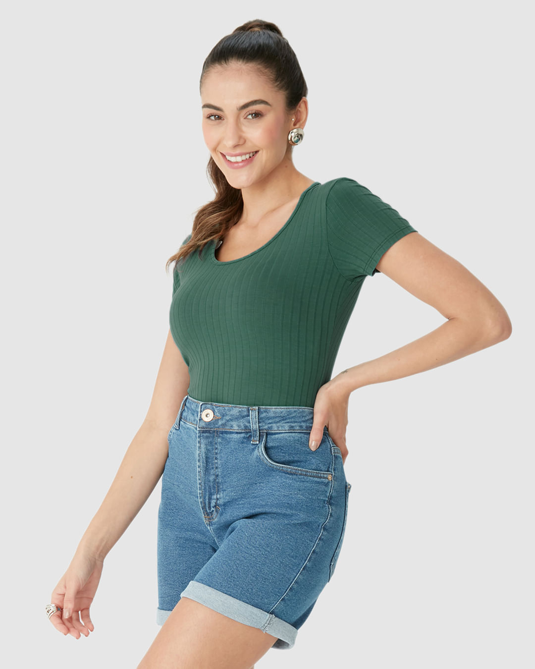 Blusa Básica Feminina Manga Curta Em Canelado De Viscose