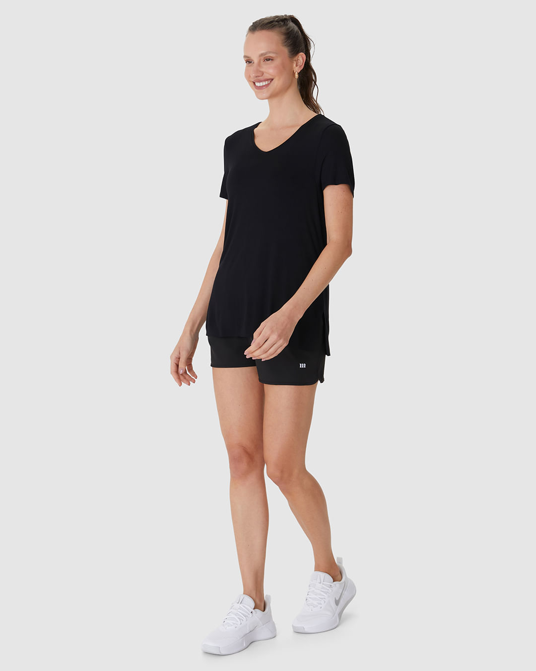 Blusa Esportiva Feminina Reta Fenda Lateral Em Viscose Stretch Malwee Active - Imagem 8