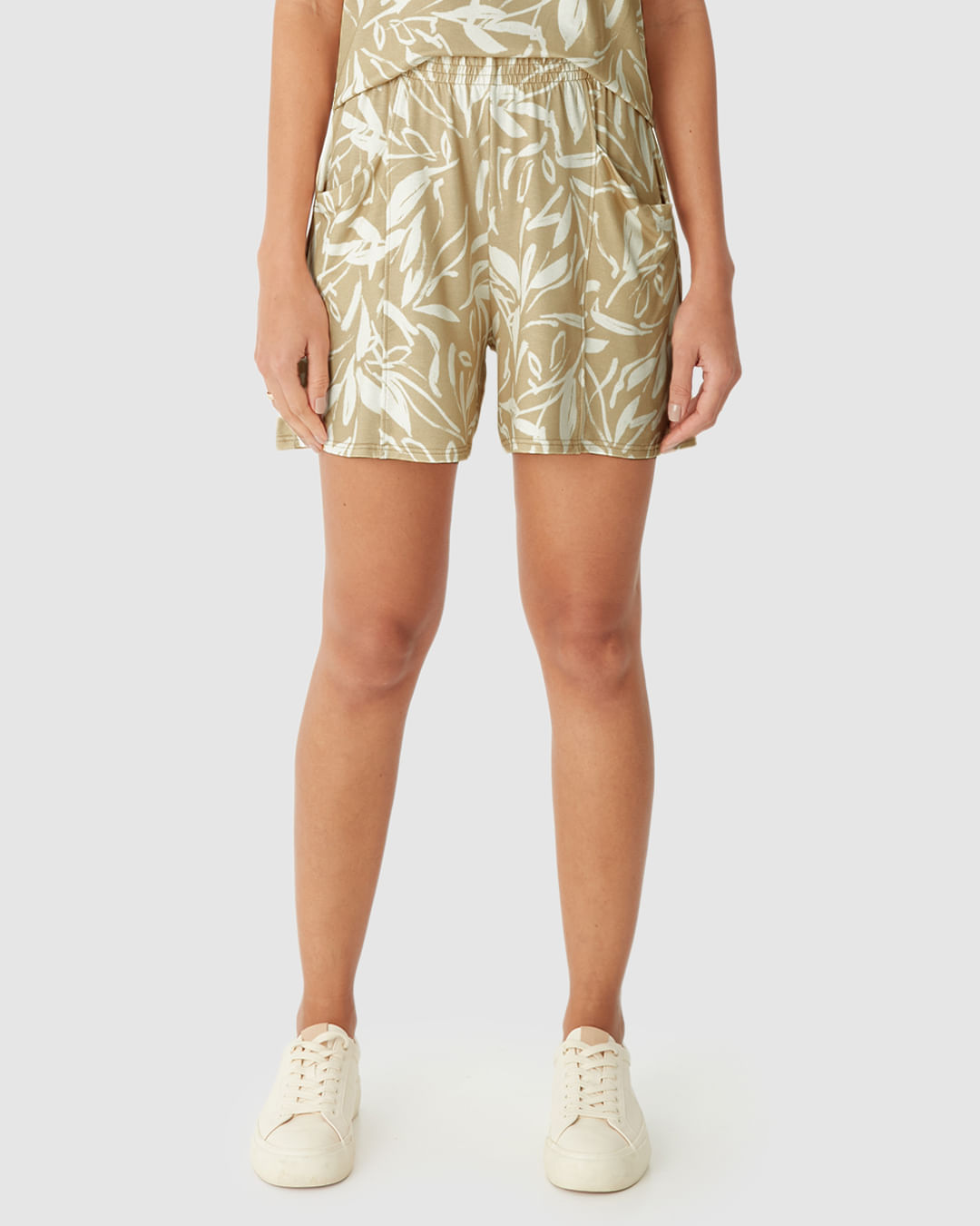 Shorts Alfaiataria Feminino Cós Elástico Em Moletinho De Viscose - Imagem 4