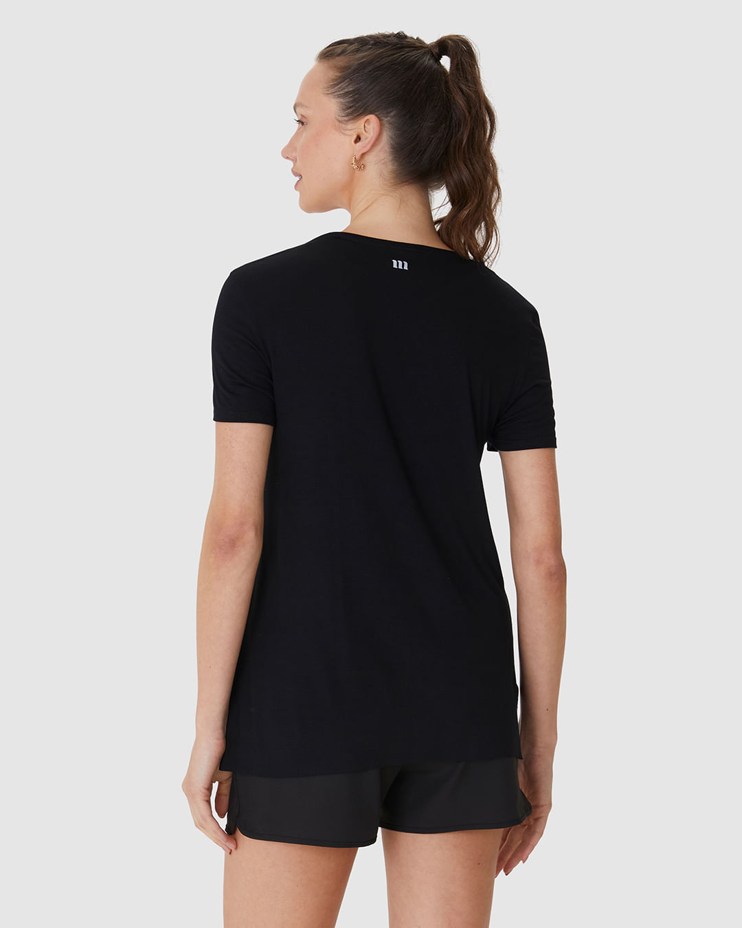 Blusa Esportiva Feminina Reta Fenda Lateral Em Viscose Stretch Malwee Active - Imagem 17