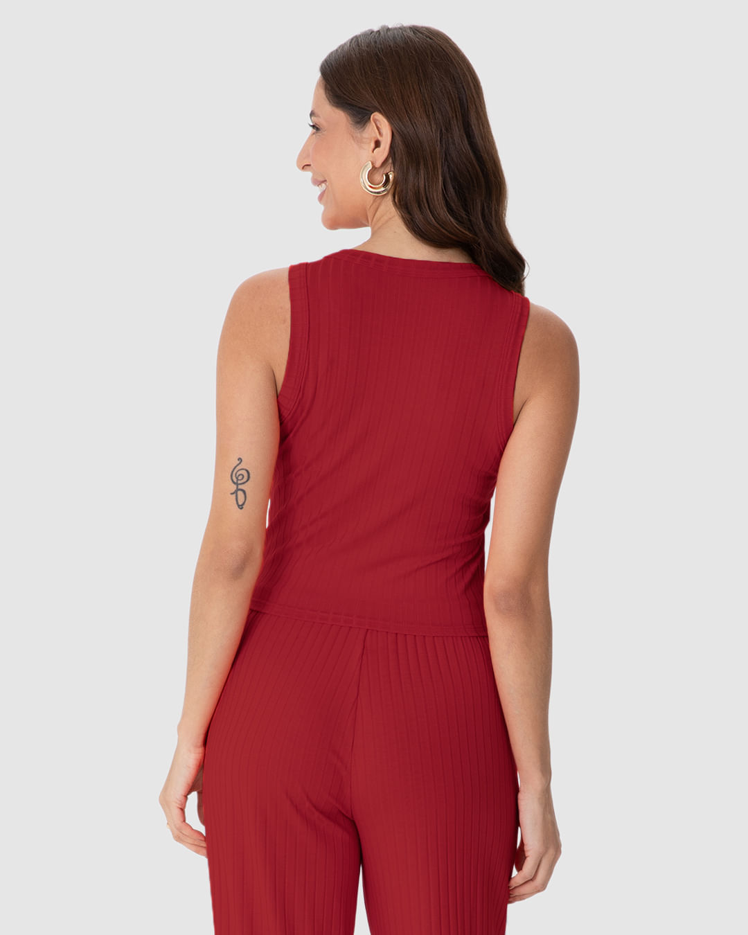 Regata Básica Feminina Long Cropped Em Malha Canelada De Viscose - Imagem 10